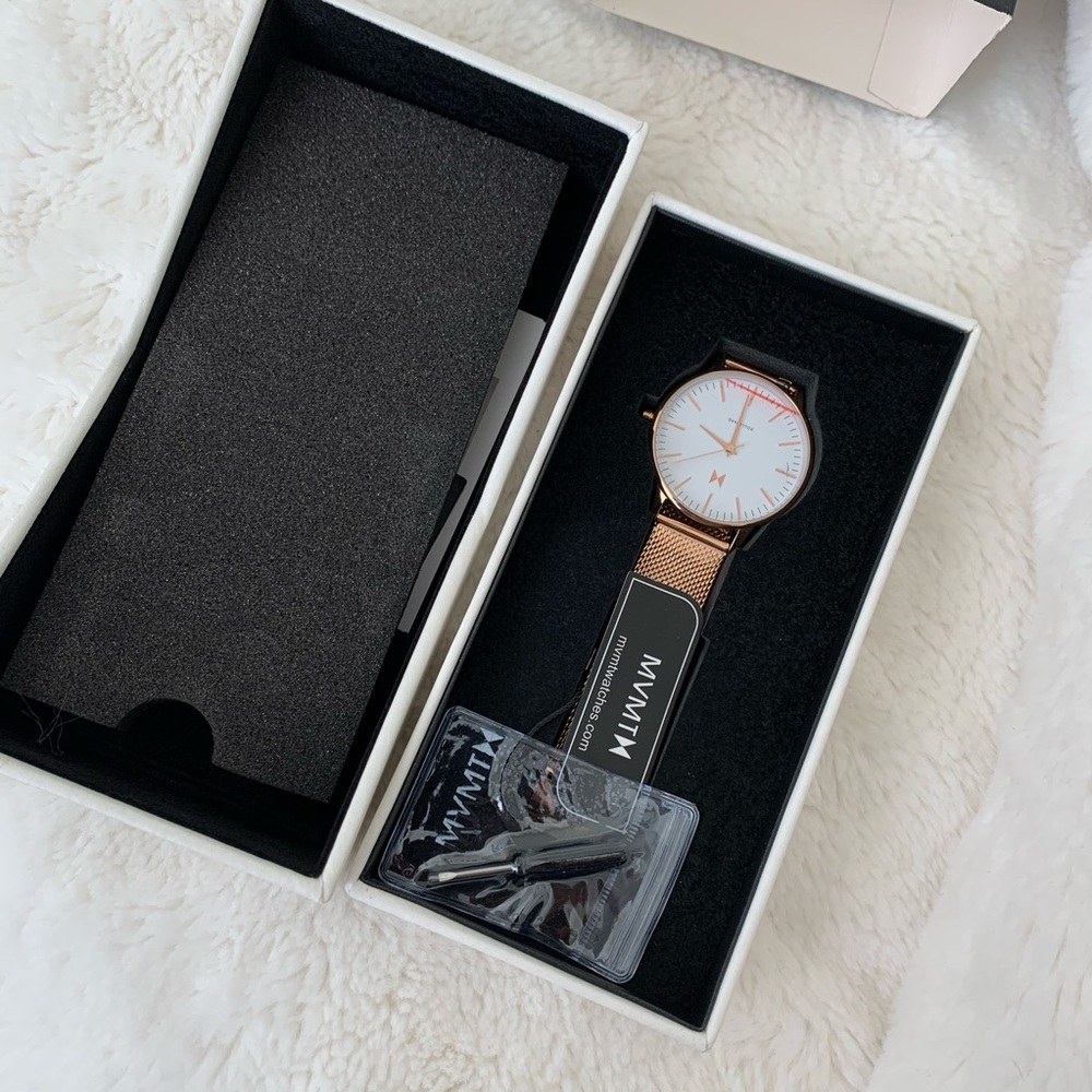 Rose Gold MVMT watch - Malibu